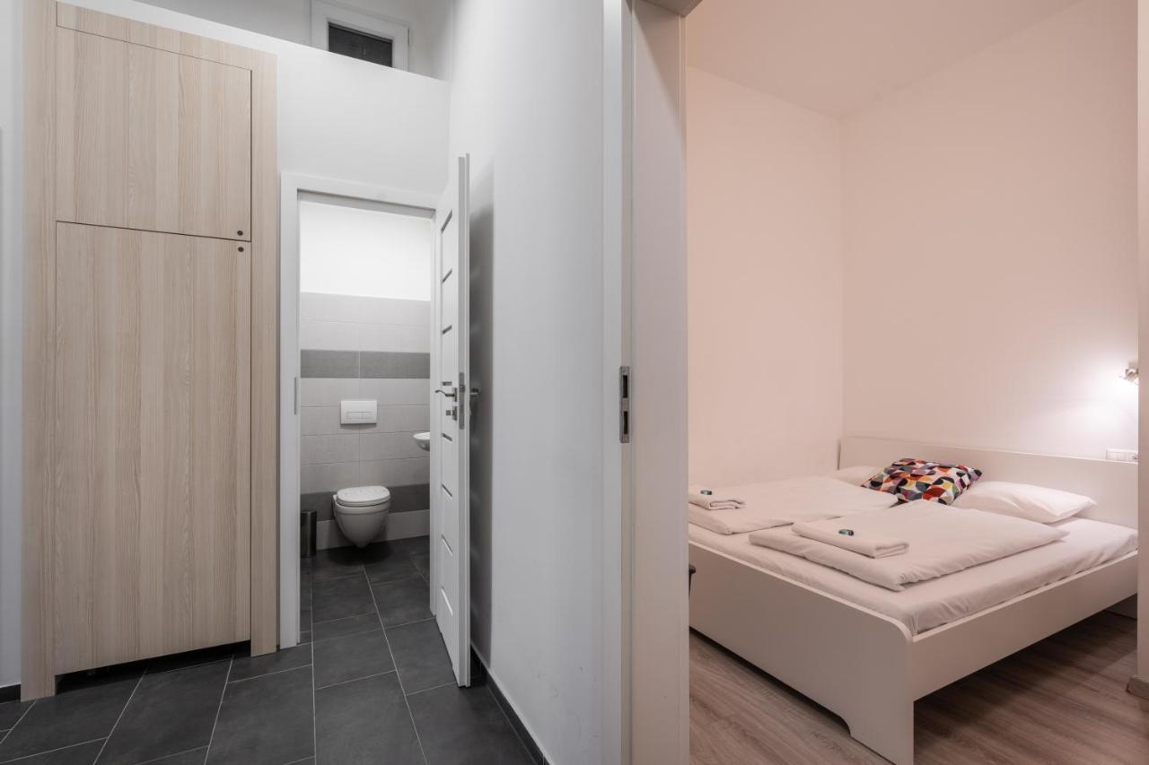 Cascade Corvin Apartment Budapeste Exterior foto
